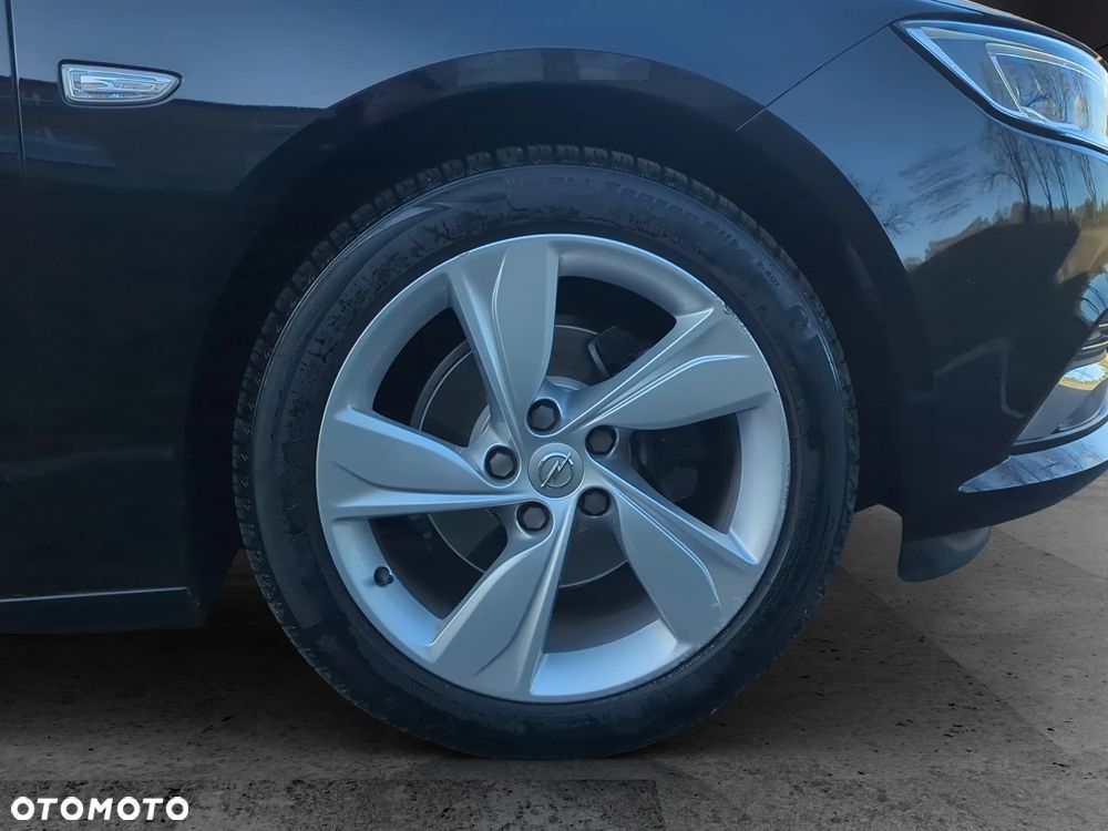 Opel Insignia 1.5 T Innovation S&S - 28