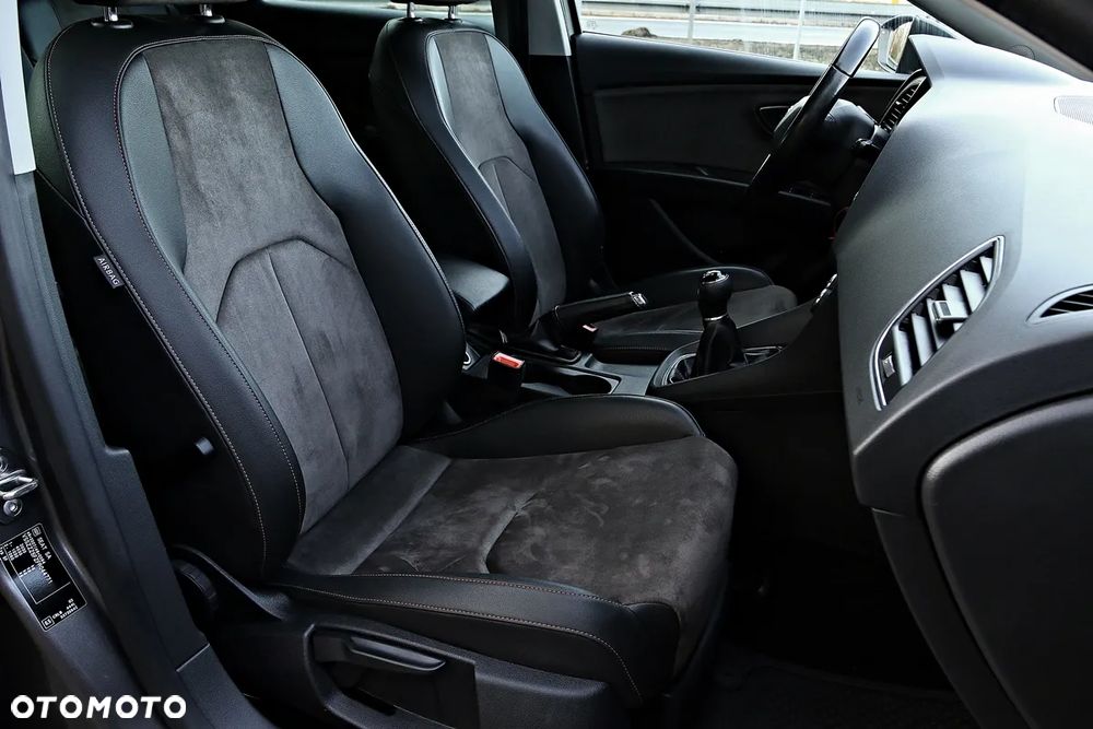 Seat Leon 2.0 TDI X-Perience S&S 4Drive - 19