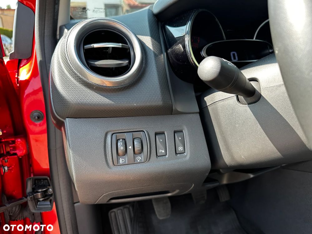 Renault Clio - 18