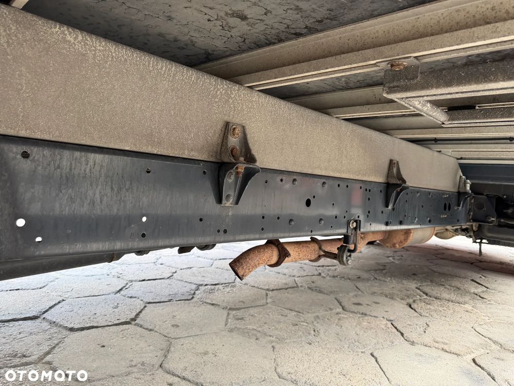 Iveco 50C18 KONTENER 5.0 M + WINDA DHOLLANDIA 1000 KG / BLIŹNIAK PODWÓJNE KOŁA / 3 MIEJSCA / PRAWO JAZDY KATEGORIA "B" / 35C18 / POLSKI SALON !! - 30