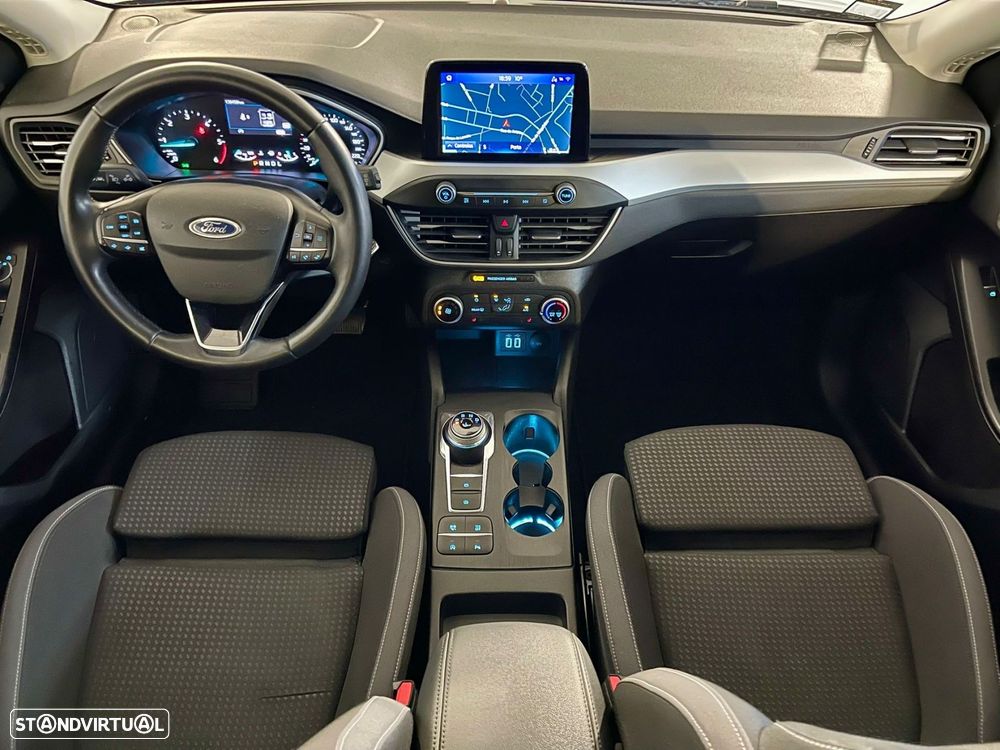 Ford Focus SW 1.5 TDCi EcoBlue Connected Aut. - 2