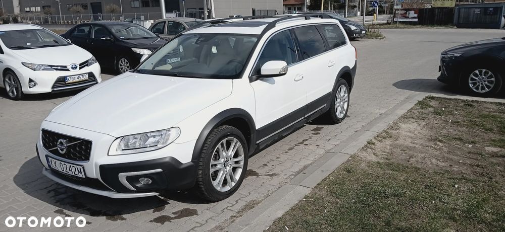 Volvo XC 70 - 1