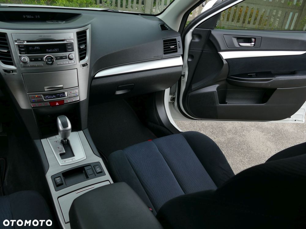 Subaru Outback 2.5i Lineartronic Active - 22