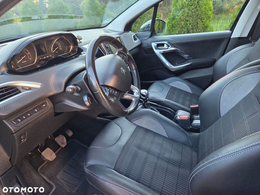 Peugeot 2008 1.6 BlueHDi Crossway S&S - 17