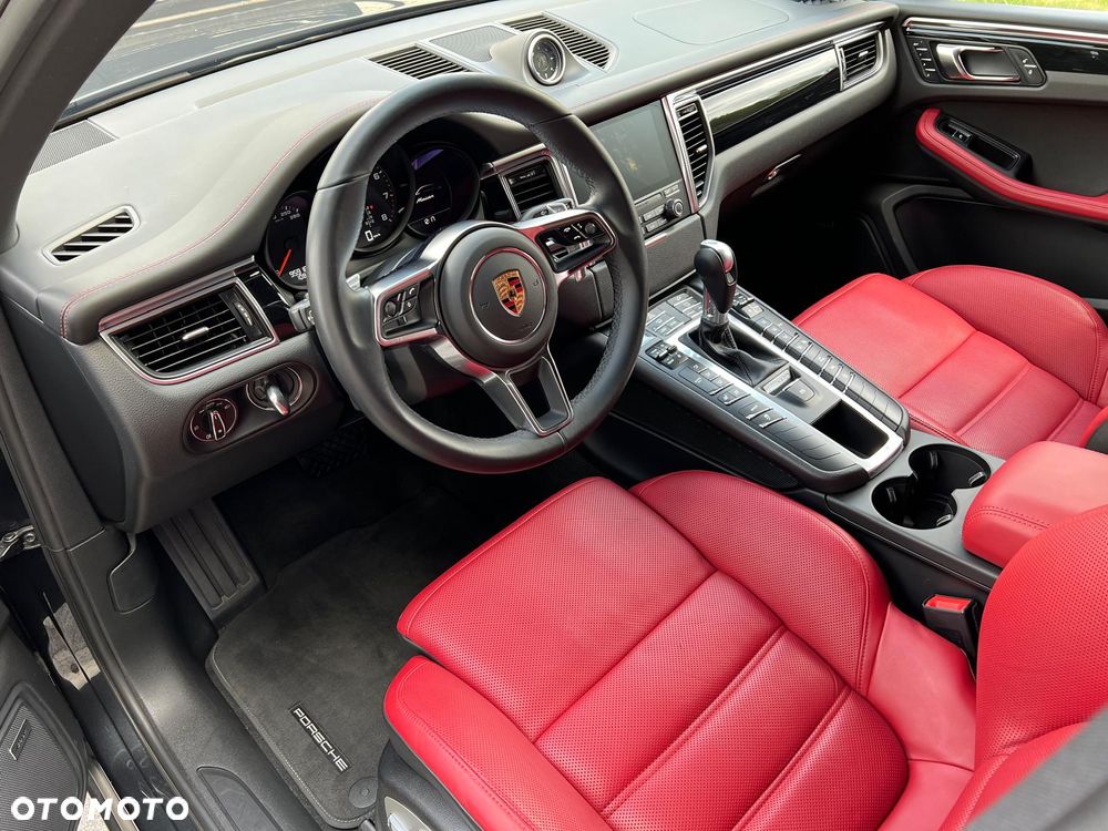 Porsche Macan Standard - 13
