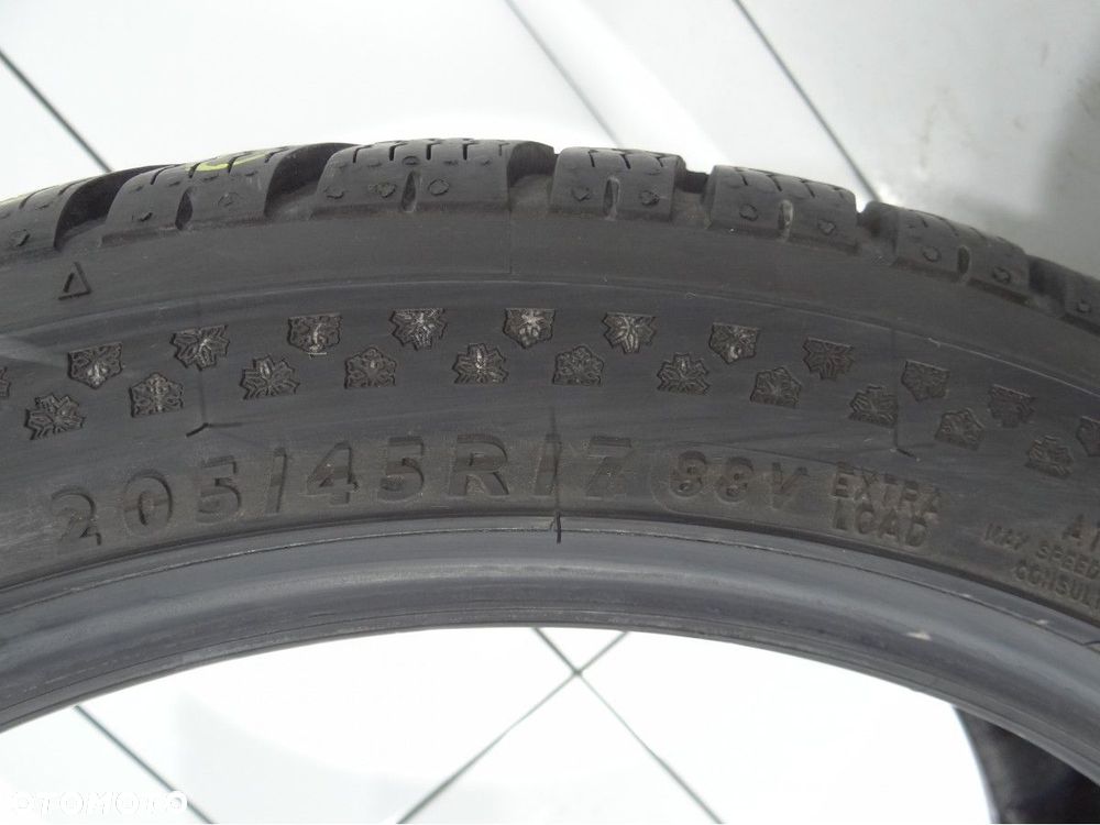 Opony zimowe 205/45R17 88V Dunlop - 5