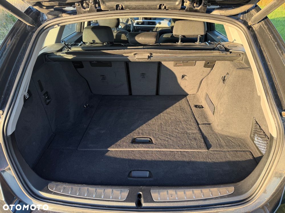 BMW Seria 3 - 17