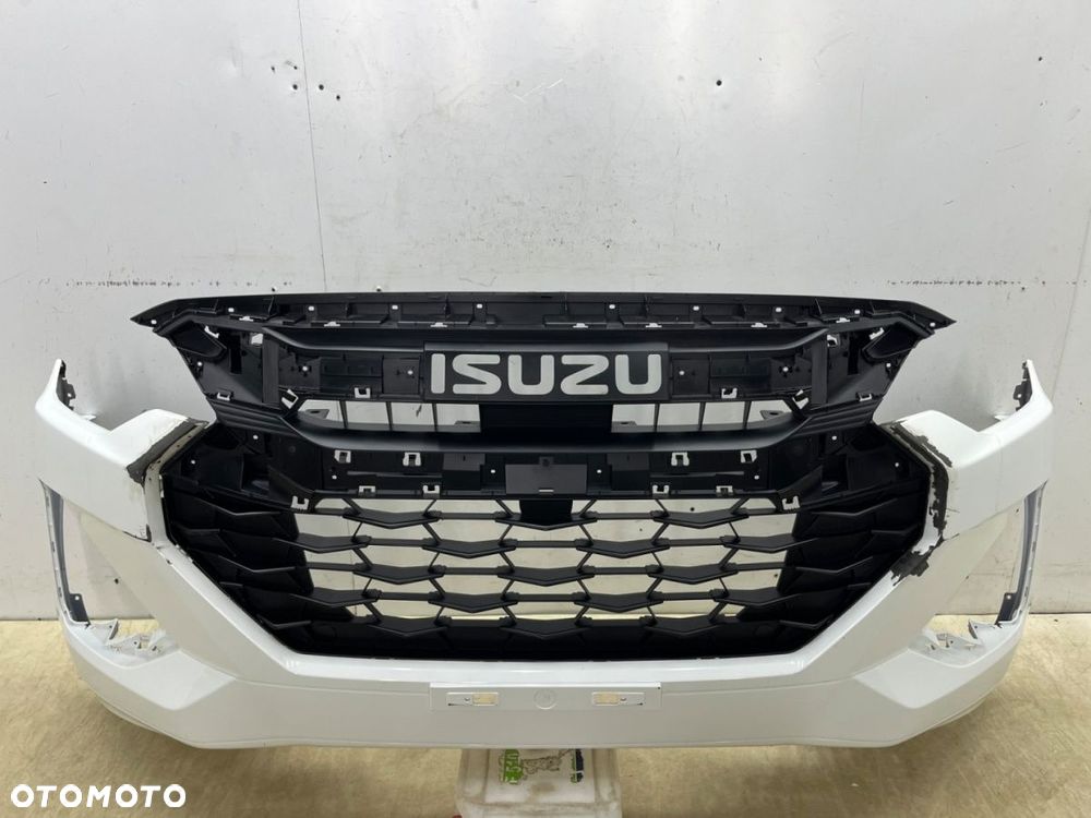 Zderzak przedni Isuzu D-Max DMax 3 III 23r.- Lift przód - 1