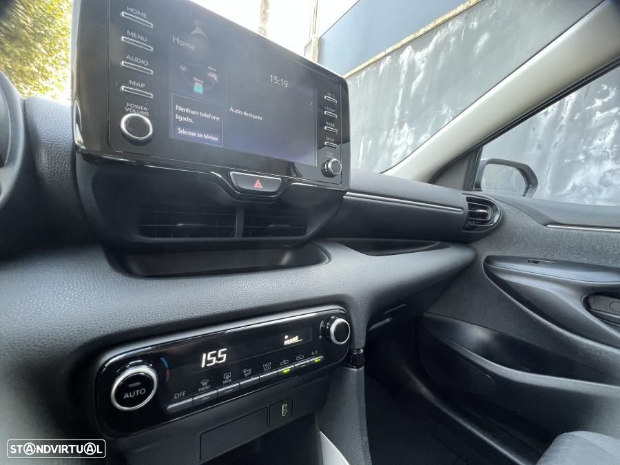 Toyota Yaris 1.5 HDF Comfort Plus - 28