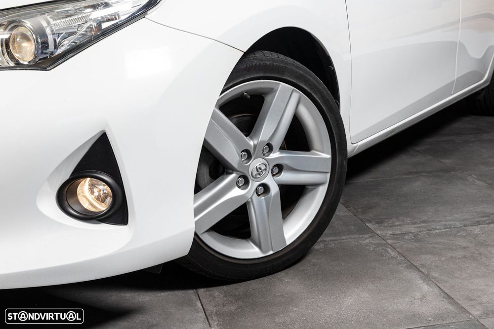 Toyota Auris Touring Sports 1.4 D-4D Comfort+Pack Sport - 7