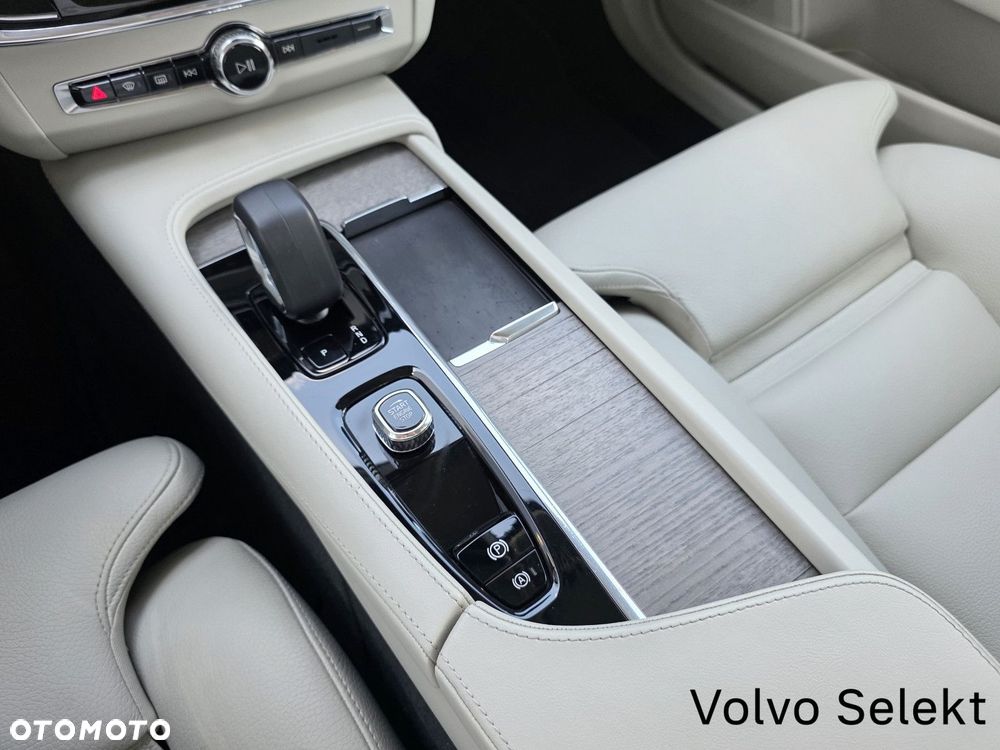 Volvo S90 - 30