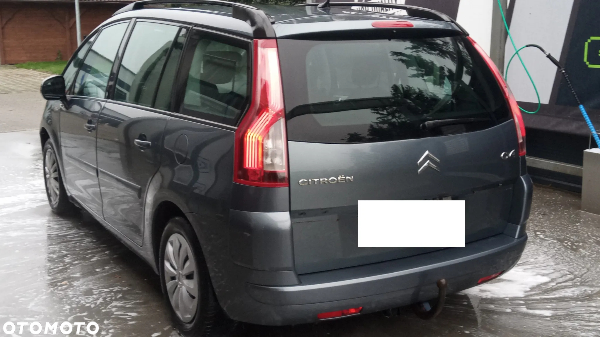 Citroën C4 Grand Picasso 1.8 16V Advance - 4
