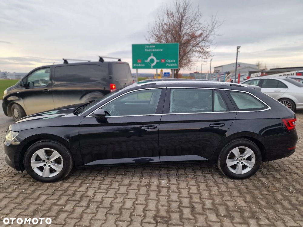 Skoda Superb 1.8 TSI Ambition - 15