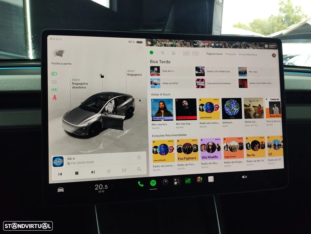Tesla Model Y - 42