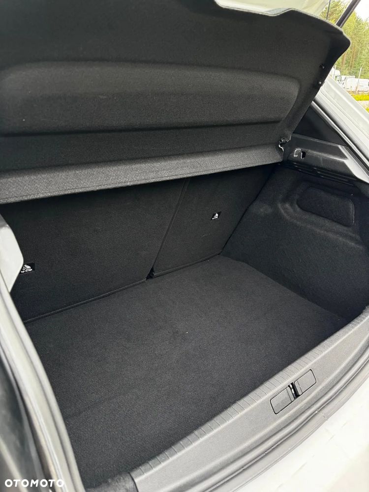 Peugeot 208 PureTech 75 Allure - 29