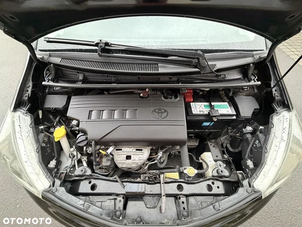 Toyota Yaris 1.33 Life - 35