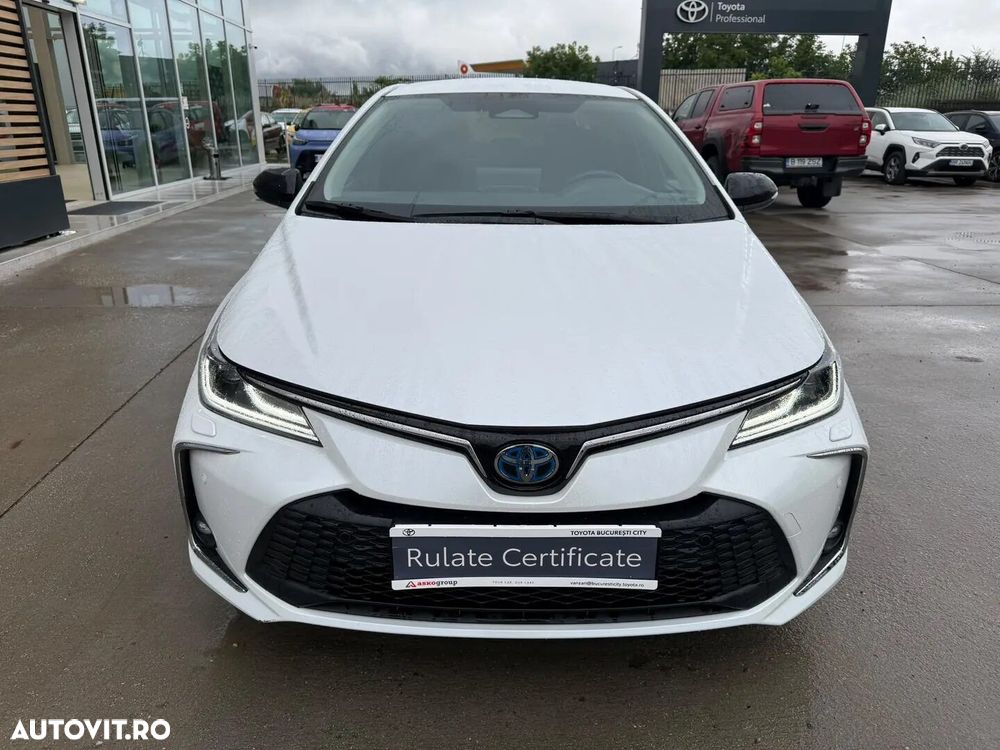 Toyota Corolla - 4