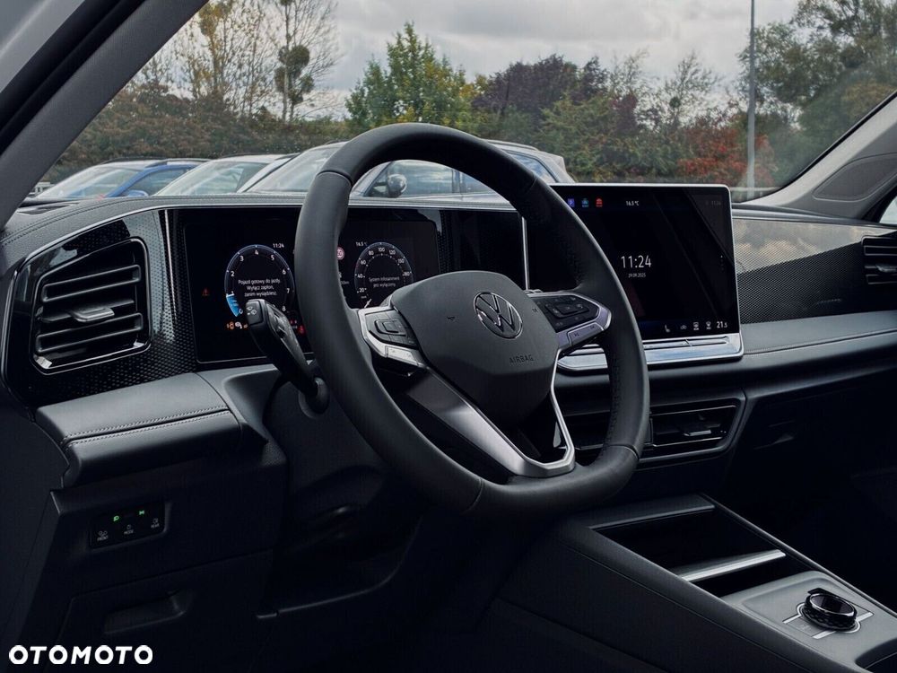 Volkswagen Tiguan - 5