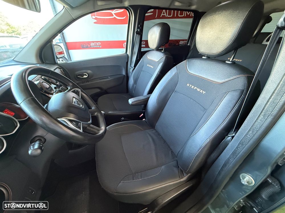Dacia Lodgy dCi 110 Stepway - 10