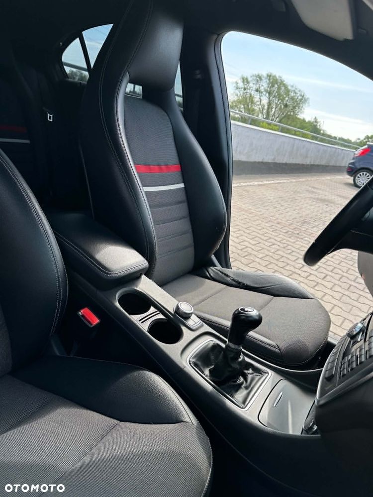 Mercedes-Benz Klasa A 200 CDI - 22
