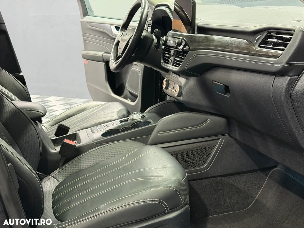 Ford Kuga 2.5 Duratec PHEV Vignale - 24