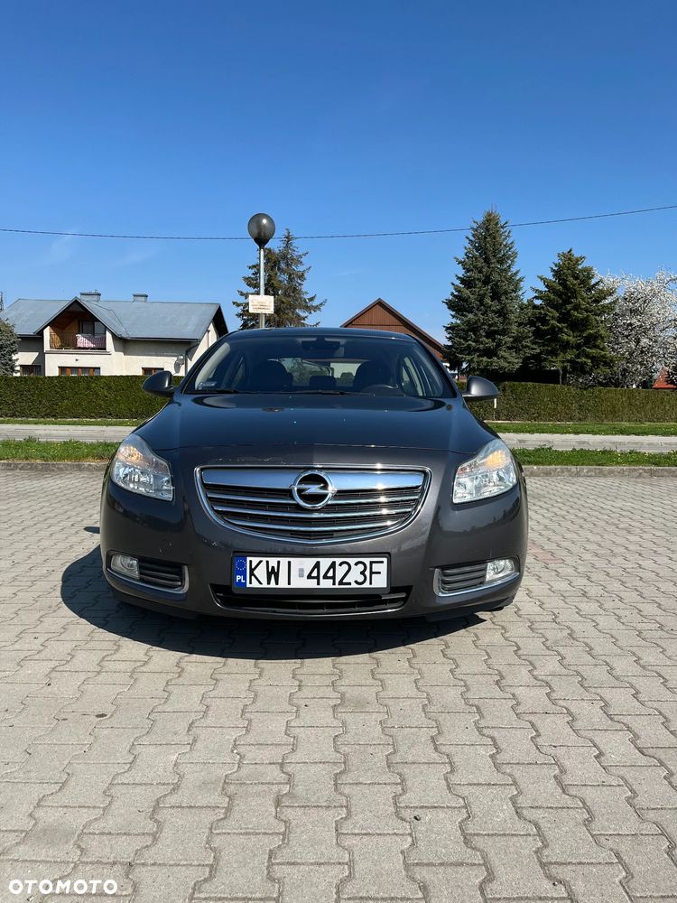 Opel Insignia 1.8 - 2