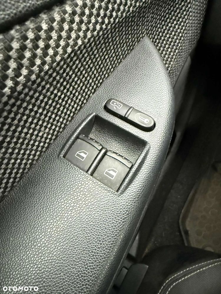 Skoda Fabia 1.4 16V Mint - 15