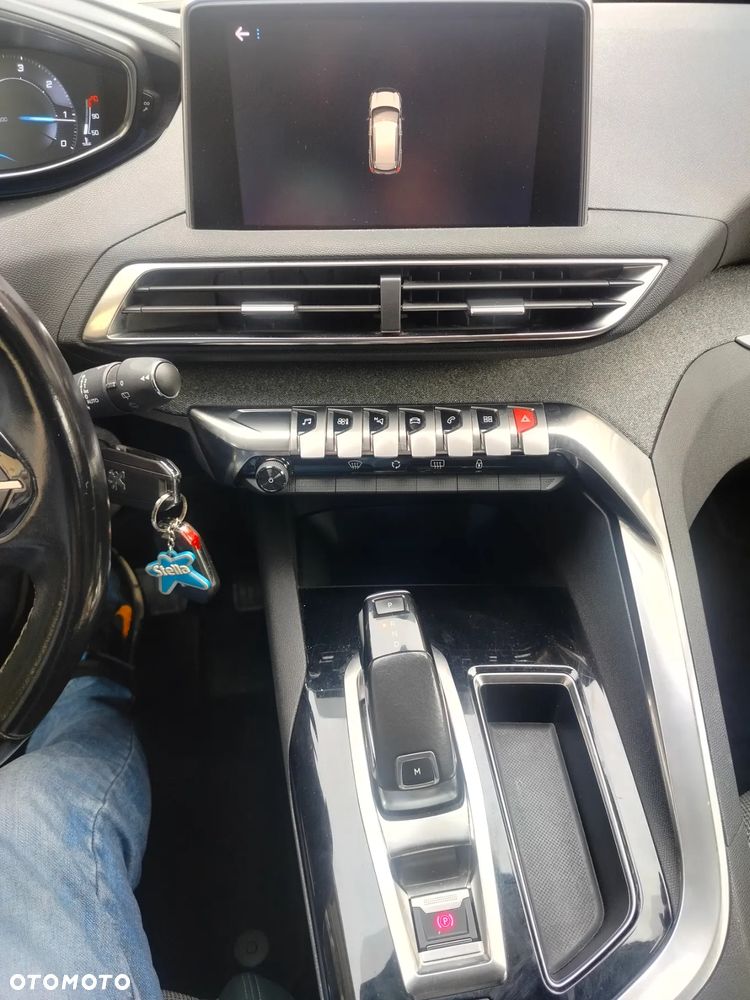 Peugeot 3008 - 13