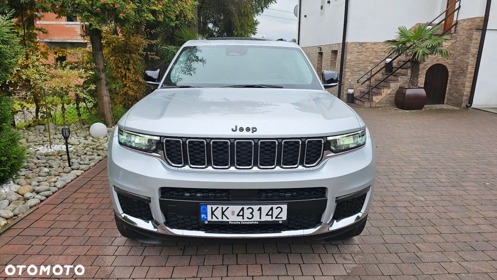 Jeep Grand Cherokee - 10
