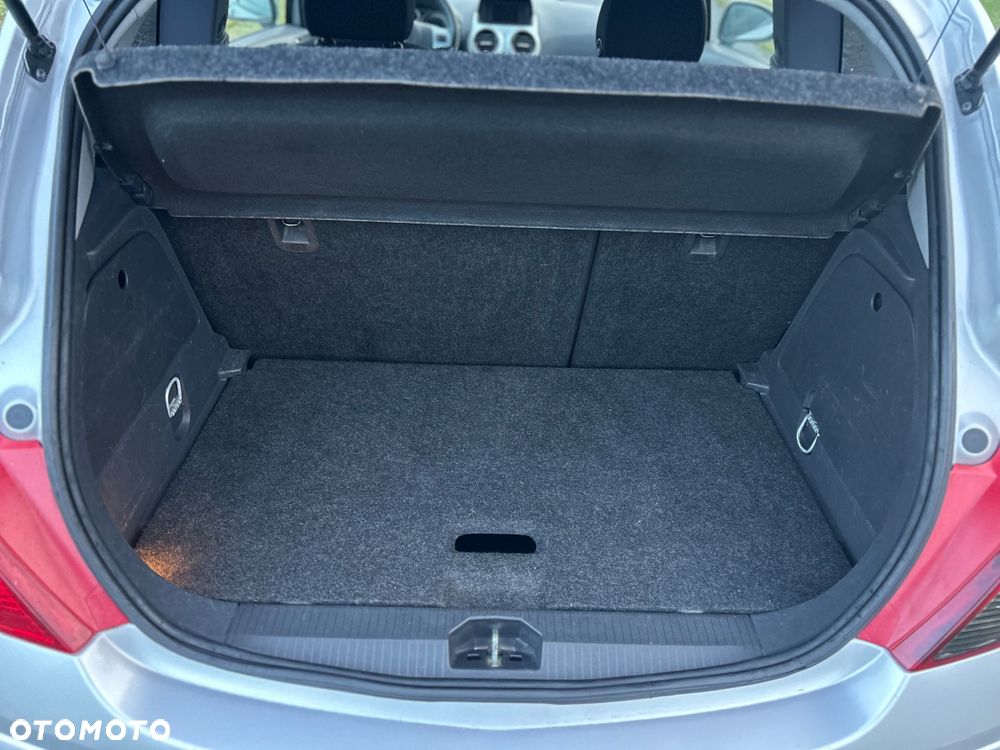 Opel Corsa 1.4 16V Active - 14