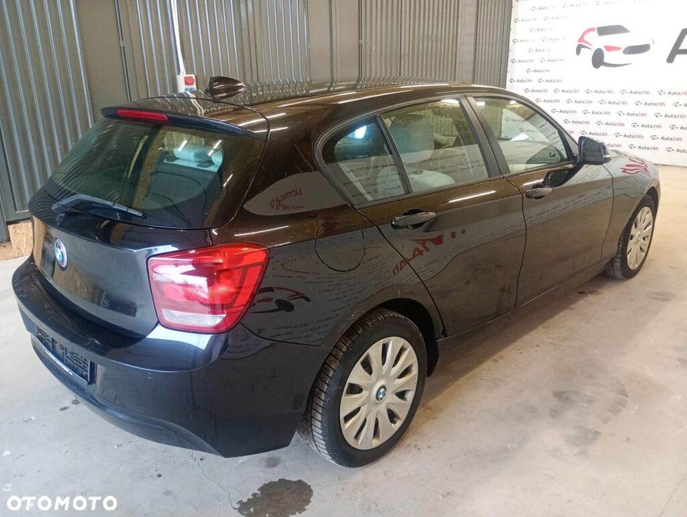 BMW Seria 1 118d DPF - 6
