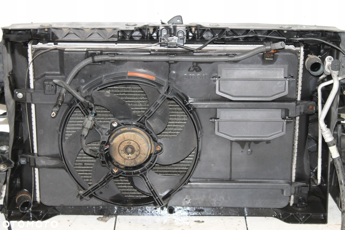 PAS PRZEDNI CHŁODNICE SMART FORFOUR 454 1.5 DIESEL - 3