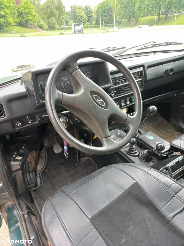Lada Niva - 7