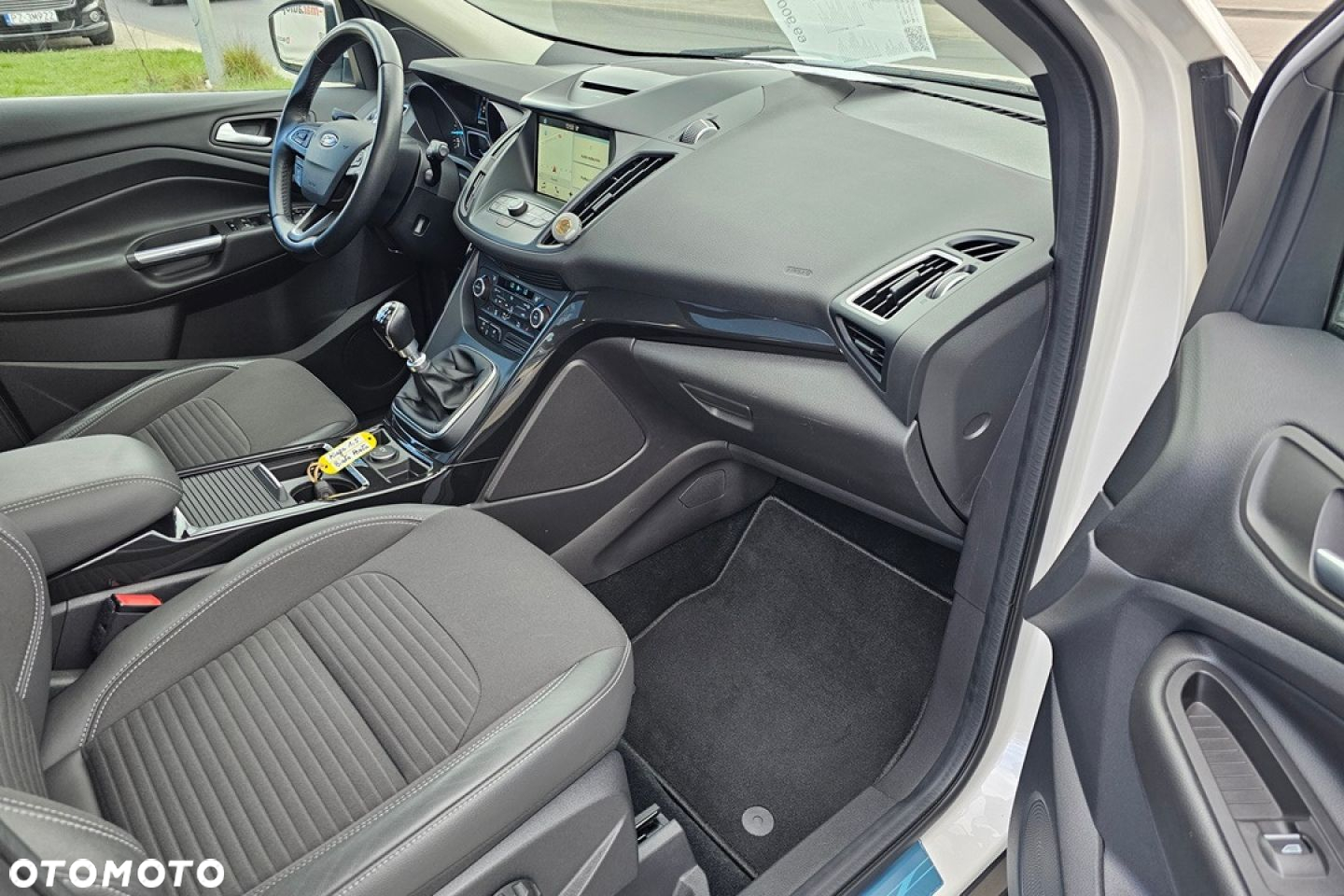 Ford Kuga - 20