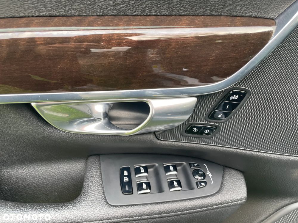 Volvo S90 - 26