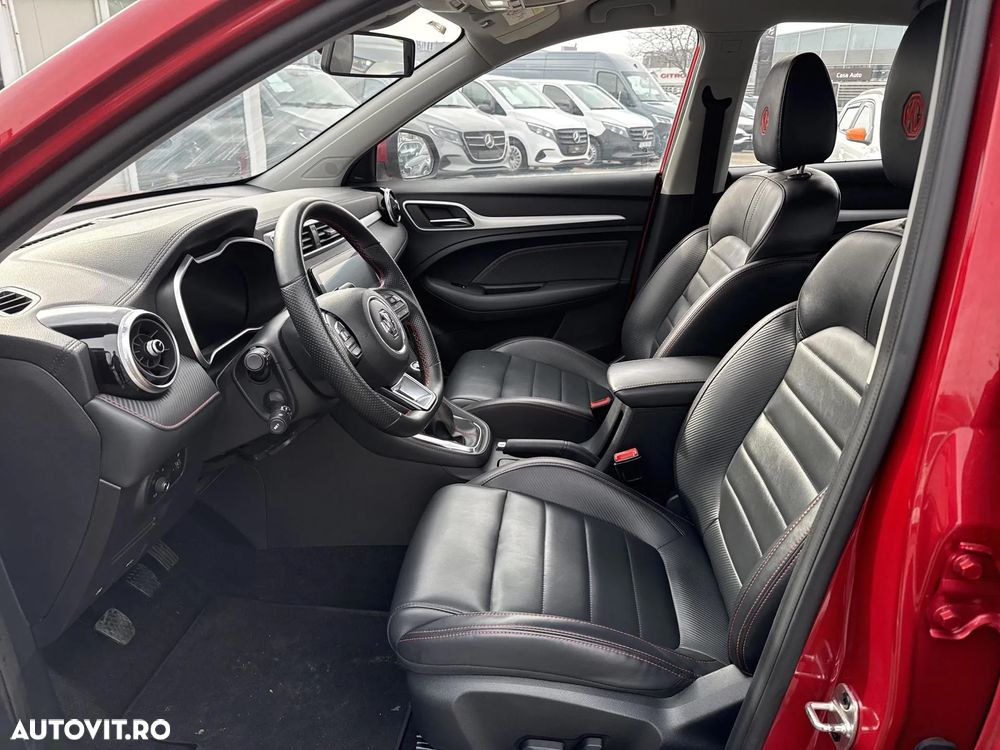 MG ZS 1.5 GSL 5MT Exclusive - 14