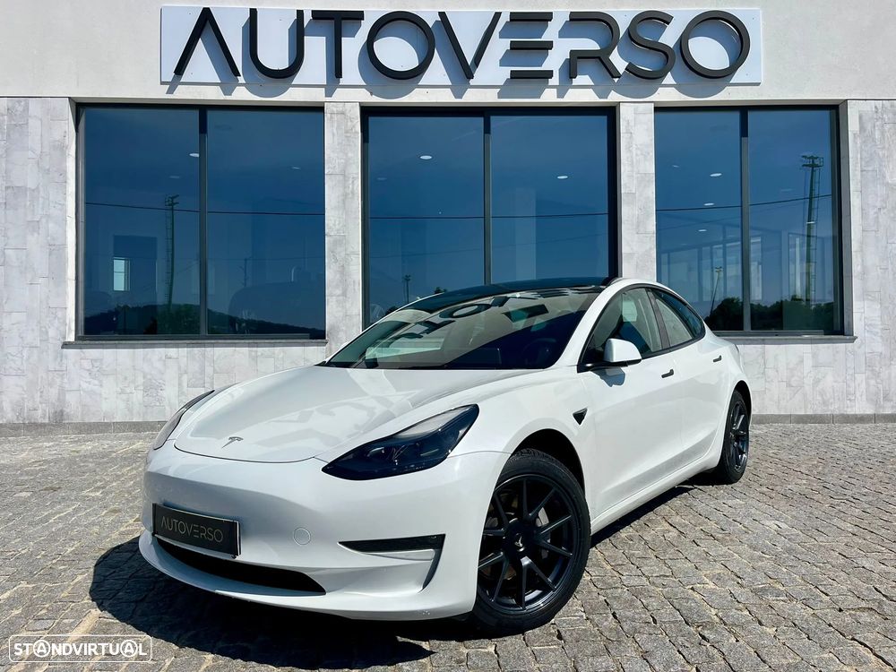 Tesla Model 3 Long-Range RWD - 2