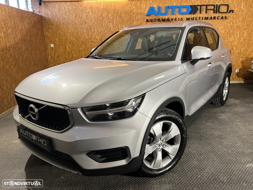 Volvo XC 40 2.0 D3 Momentum - 1