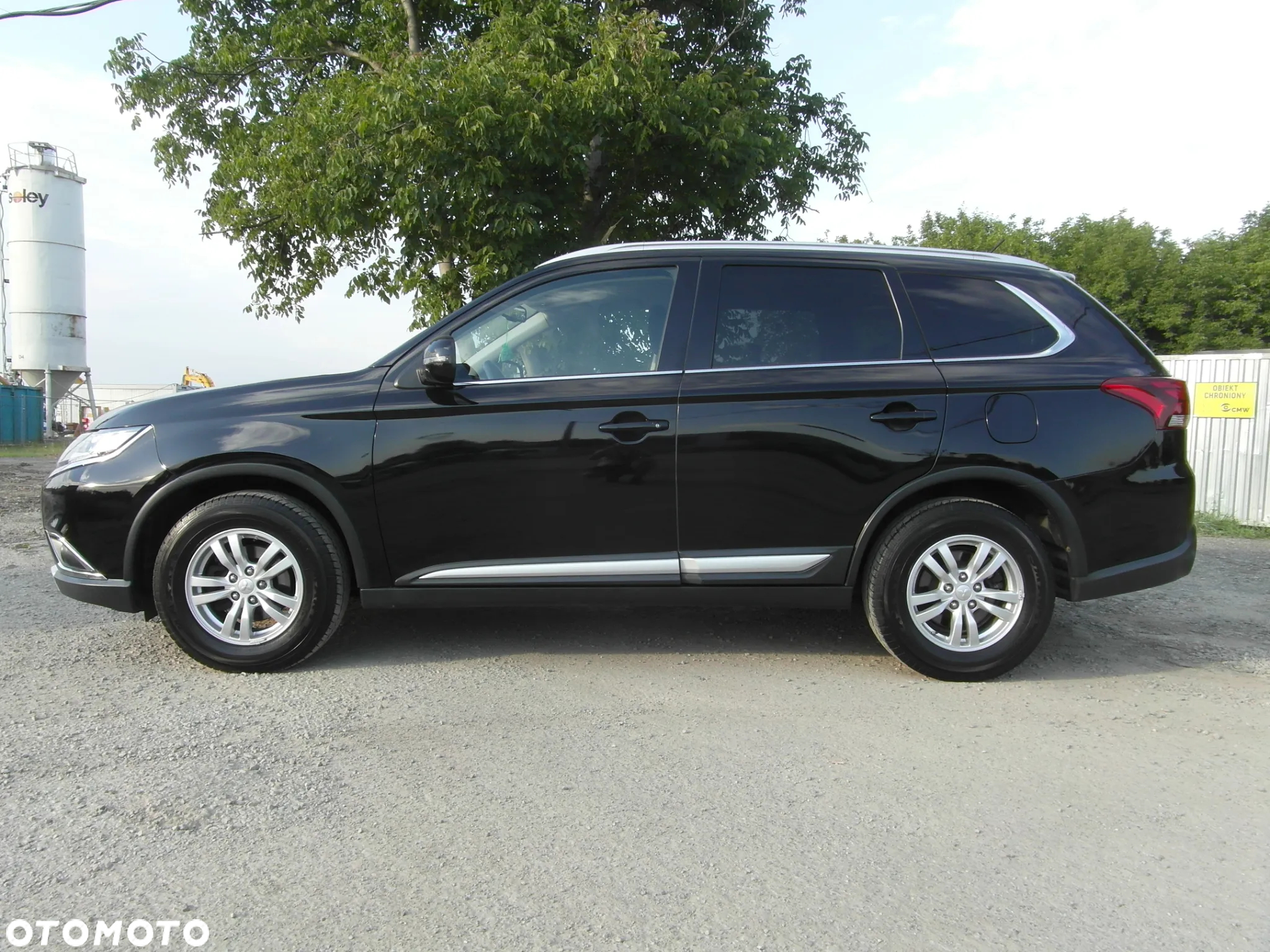 Mitsubishi Outlander 2.0 City Style 2WD - 4