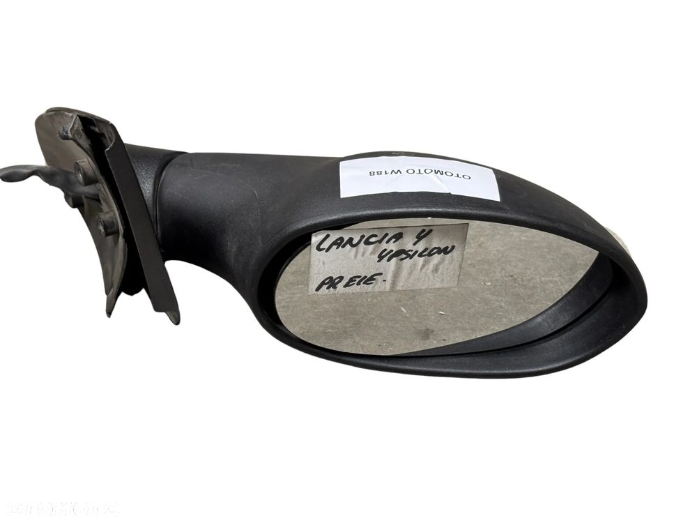 LANCIA	YPSILON		LUSTERKO ZEWNĘTRZNE PRAWE ELEKTRYCZNE	UŻYWANE	OE	0152313