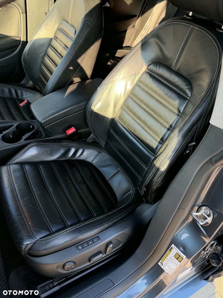 Volkswagen Passat CC - 7