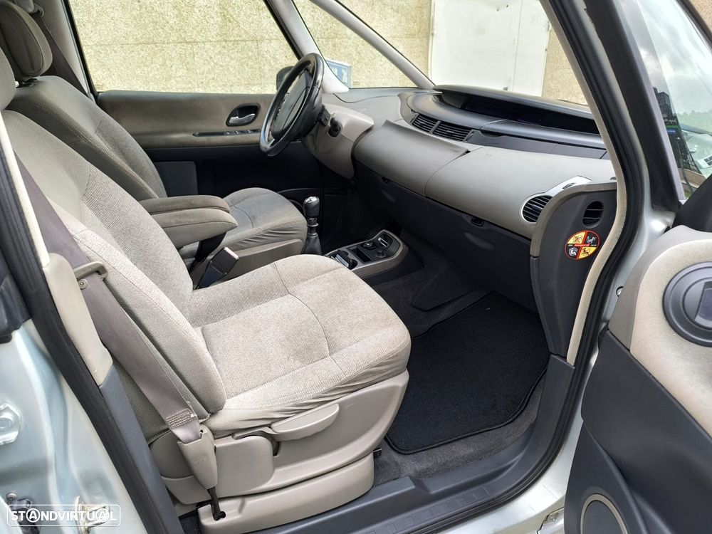 Renault Espace 2.2 dCi Confort 5L - 5
