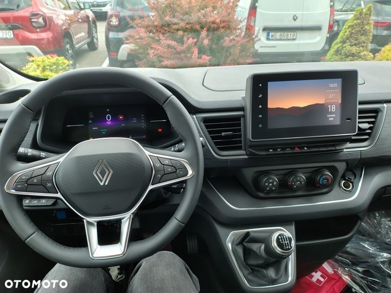 Renault Trafic - 12
