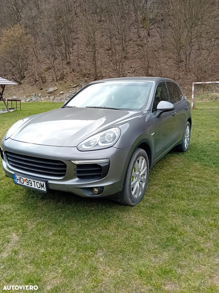 Porsche Cayenne - 10