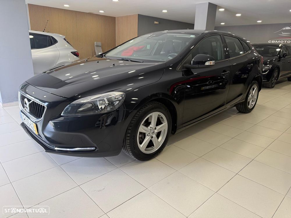 Volvo V40 2.0 D2 Inscription Geartronic - 1