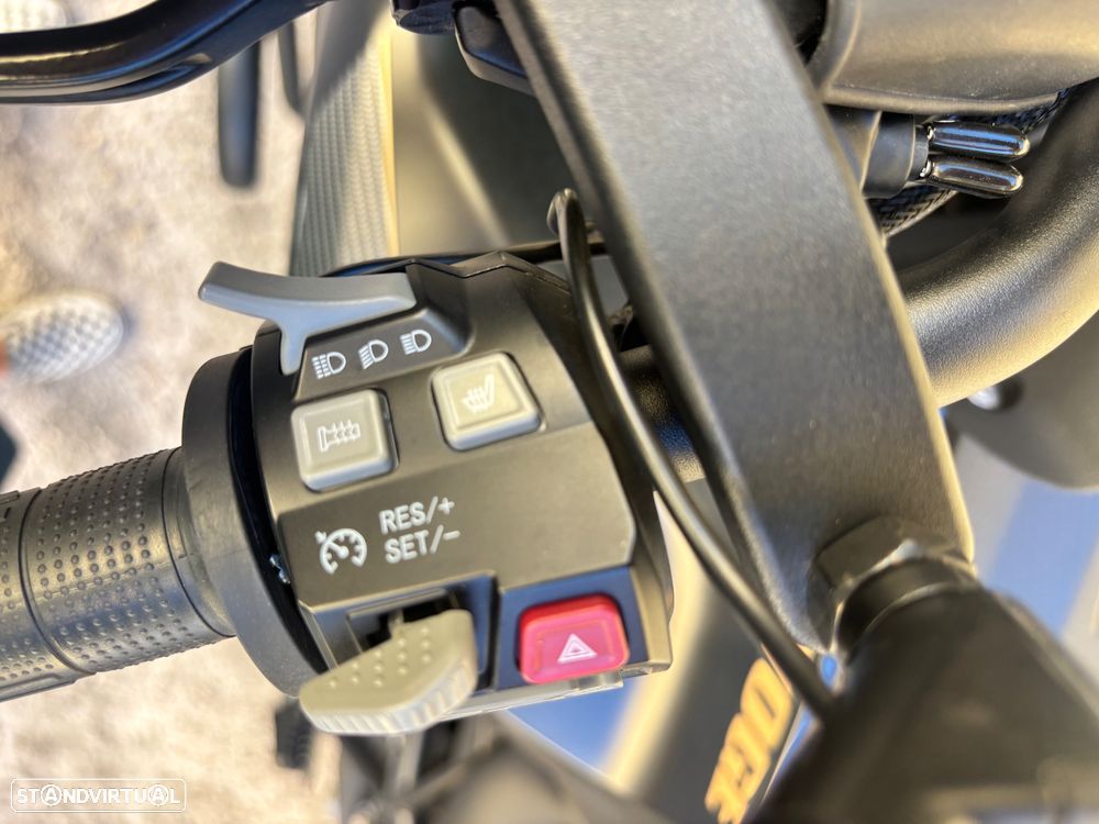 Voge 900DSX - 16