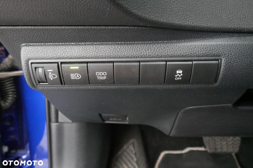 Toyota Corolla - 27