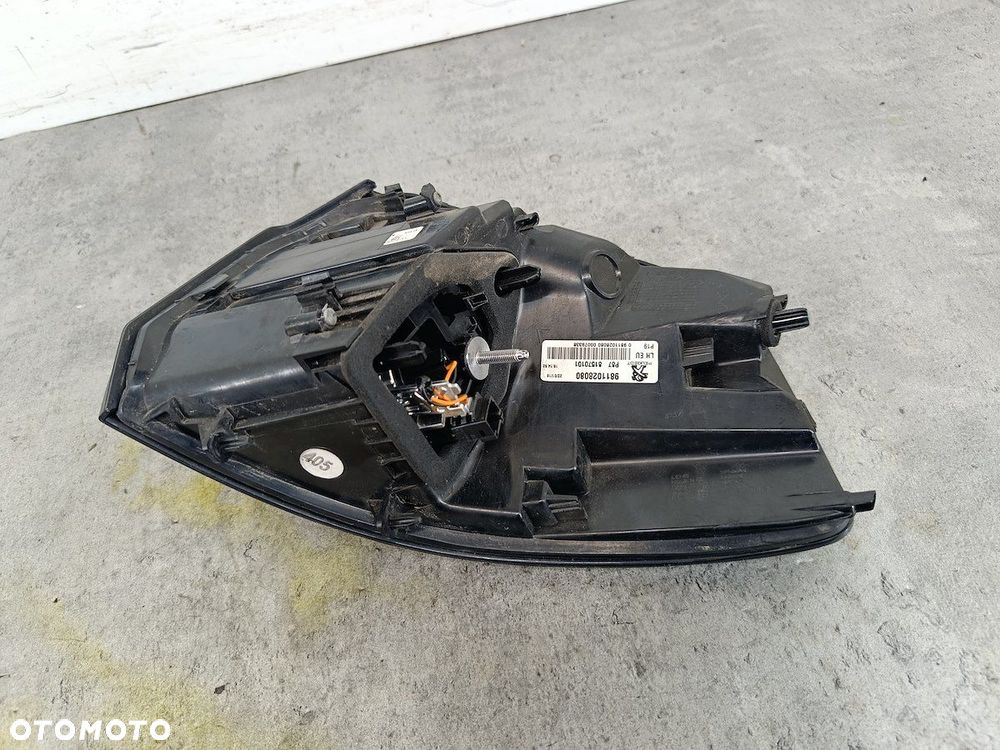 LAMPA TYLNA LEWA PEUGEOT 5008 II 9811028080 81570101 - 4