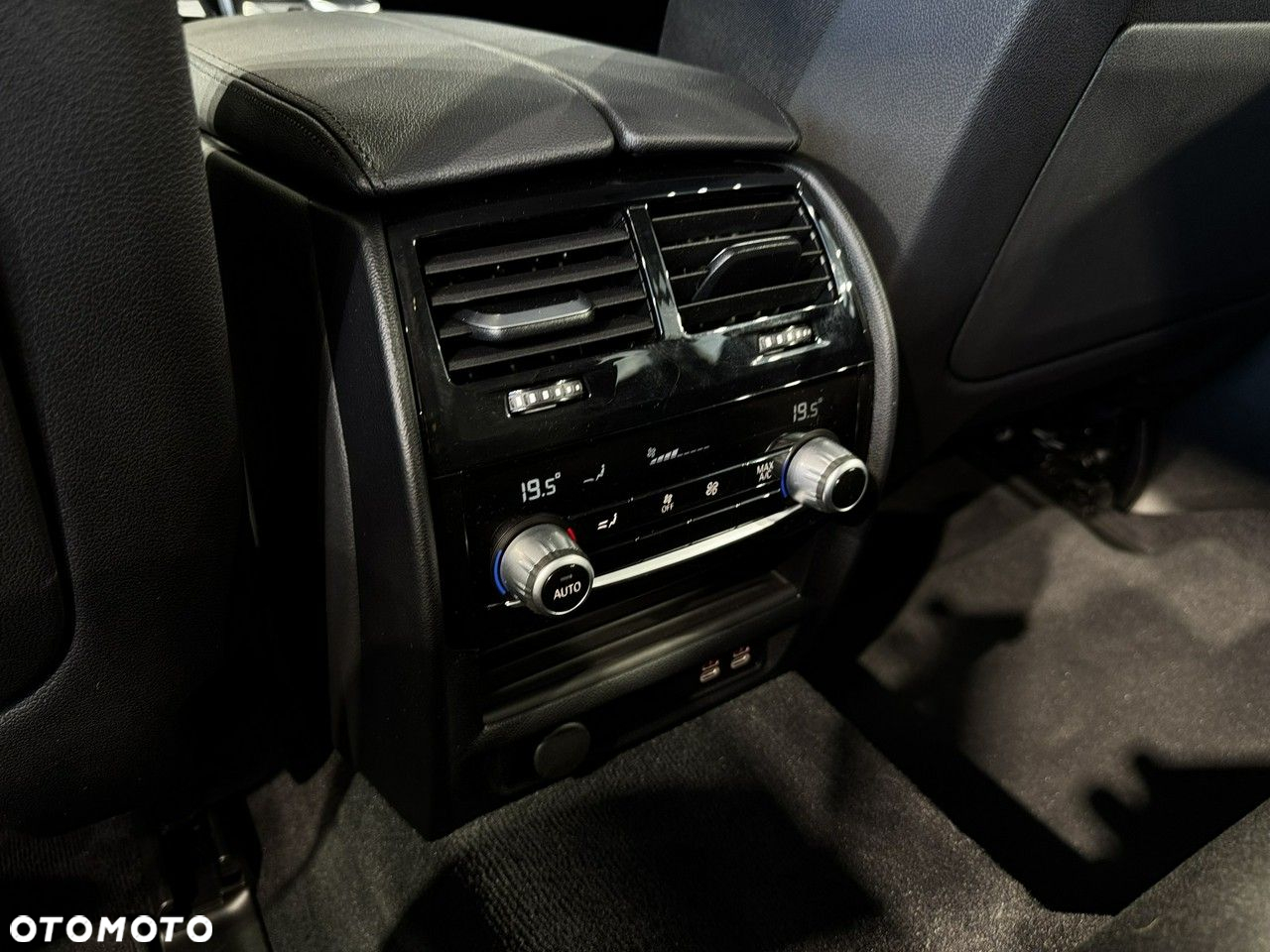 BMW Seria 5 - 21