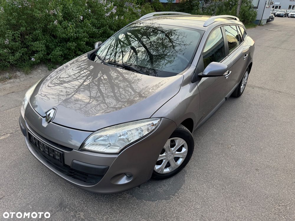 Renault Megane ENERGY dCi 110 Start & Stop Bose Edition - 2
